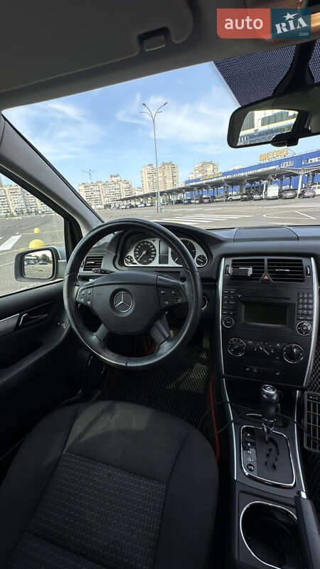 Хэтчбек Mercedes-Benz B-Class 2009 в Киеве