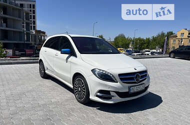 Хетчбек Mercedes-Benz B-Class 2016 в Дніпрі