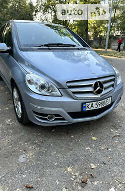 Хэтчбек Mercedes-Benz B-Class 2011 в Киеве