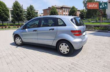 Хэтчбек Mercedes-Benz B-Class 2005 в 