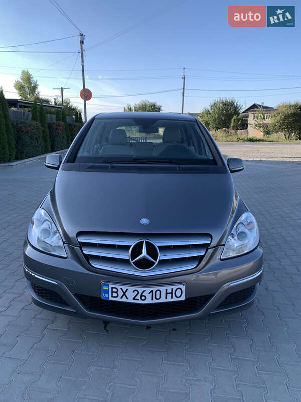 Хетчбек Mercedes-Benz B-Class 2009 в Ізяславі фото 6 Хетчбек Mercedes-Benz B-Class 2009 в Ізяславі