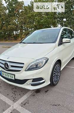 Хетчбек Mercedes-Benz B-Class 2015 в Кропивницькому