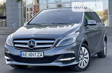 Хэтчбек Mercedes-Benz B-Class 2015 в Кривом Роге