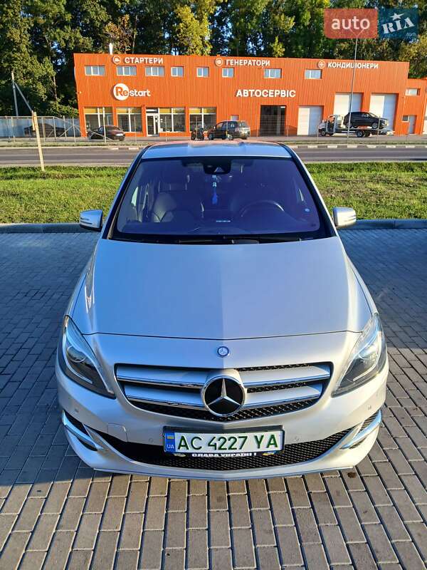 Хэтчбек Mercedes-Benz B-Class 2014 в Луцке