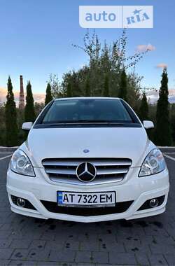 Хэтчбек Mercedes-Benz B-Class 2009 в Надворной