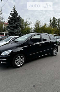 Хетчбек Mercedes-Benz B-Class 2010 в Дніпрі