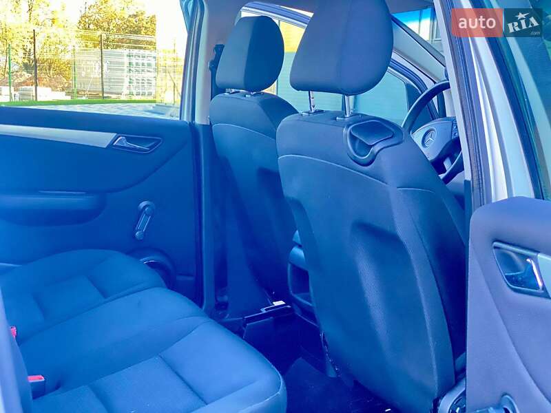 Хэтчбек Mercedes-Benz B-Class 2006 в Киеве