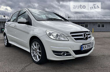 Хэтчбек Mercedes-Benz B-Class 2010 в Киеве