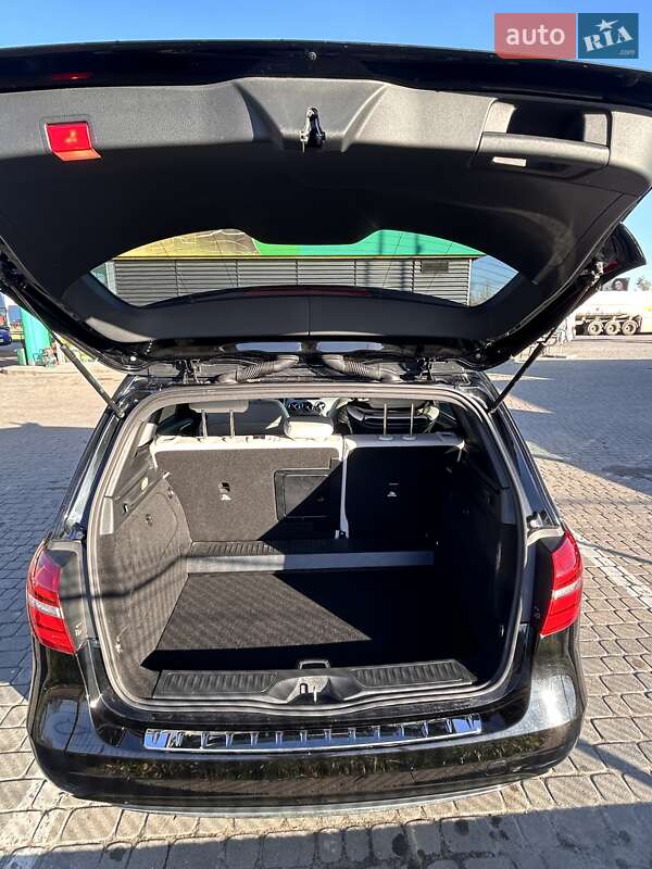Хэтчбек Mercedes-Benz B-Class 2015 в Солонке