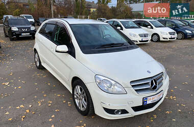 Хэтчбек Mercedes-Benz B-Class 2011 в Киеве