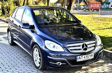 Хетчбек Mercedes-Benz B-Class 2008 в Івано-Франківську