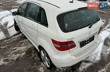 Хэтчбек Mercedes-Benz B-Class 2011 в Киеве