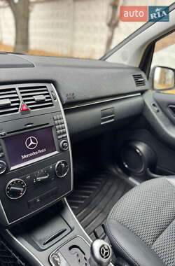 Хэтчбек Mercedes-Benz B-Class 2010 в Киеве