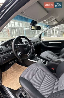 Хэтчбек Mercedes-Benz B-Class 2007 в 