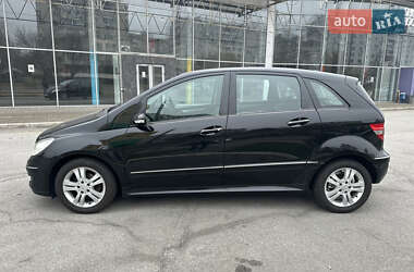 Хэтчбек Mercedes-Benz B-Class 2007 в 