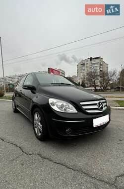Хэтчбек Mercedes-Benz B-Class 2007 в 