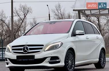 Хэтчбек Mercedes-Benz B-Class 2015 в Запорожье