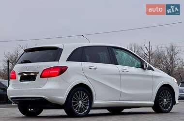 Хэтчбек Mercedes-Benz B-Class 2015 в Запорожье