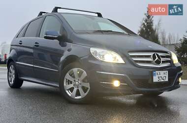 Хэтчбек Mercedes-Benz B-Class 2011 в Броварах