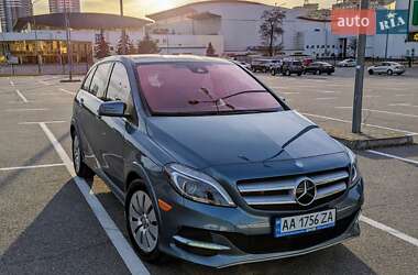 Хетчбек Mercedes-Benz B-Class 2014 в Києві