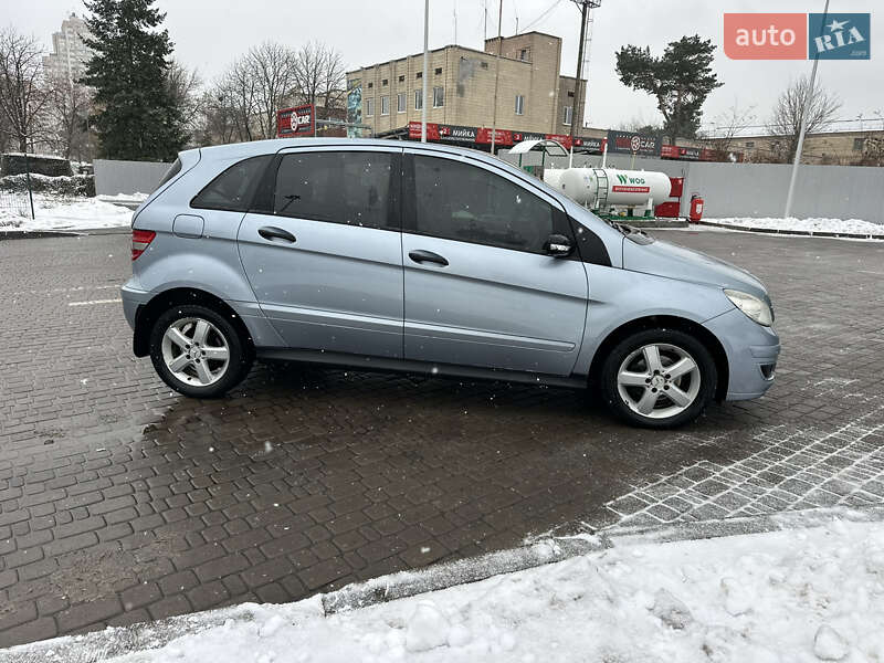 Хетчбек Mercedes-Benz B-Class 2006 в Києві фото 19 Хетчбек Mercedes-Benz B-Class 2006 в Києві