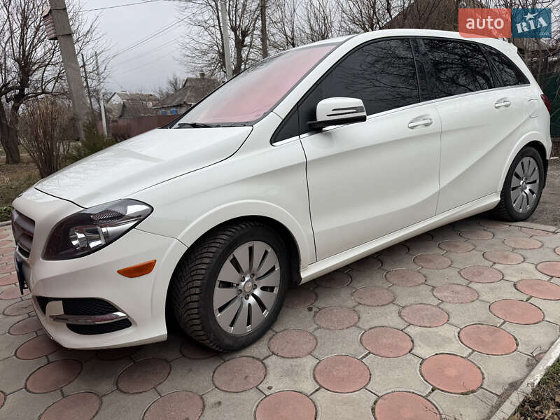 Хетчбек Mercedes-Benz B-Class 2015 в Краматорську