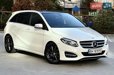 Хэтчбек Mercedes-Benz B-Class 2015 в 