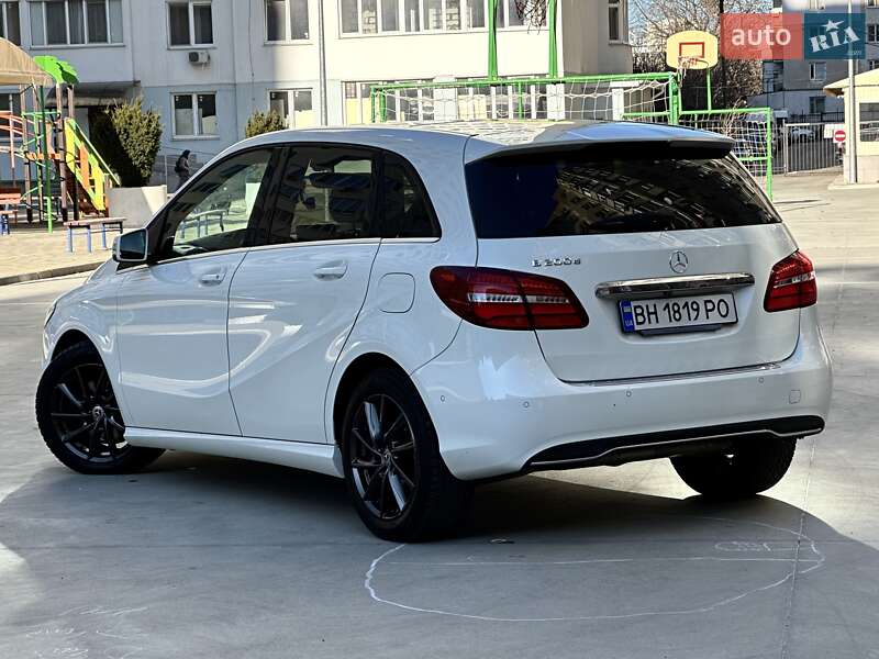 Хэтчбек Mercedes-Benz B-Class 2015 в Одессе