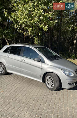 Хэтчбек Mercedes-Benz B-Class 2007 в 