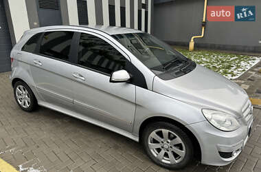 Хэтчбек Mercedes-Benz B-Class 2010 в Львове