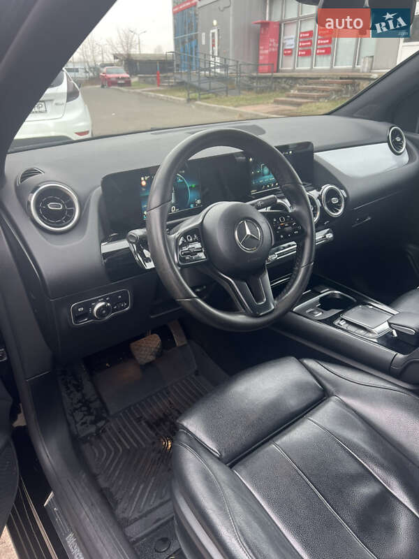 Хэтчбек Mercedes-Benz B-Class 2021 в Киеве