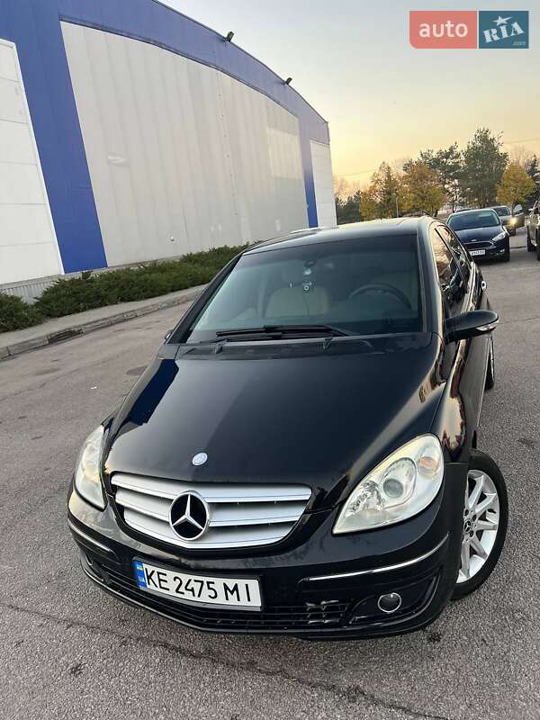 Хэтчбек Mercedes-Benz B-Class 2007 в 