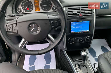 Хэтчбек Mercedes-Benz B-Class 2011 в Киеве