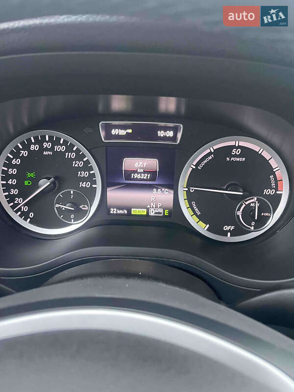 Хэтчбек Mercedes-Benz B-Class 2014 в Коростене