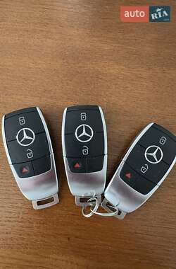 Хетчбек Mercedes-Benz B-Class 2019 в 
