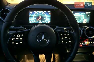 Хетчбек Mercedes-Benz B-Class 2019 в 