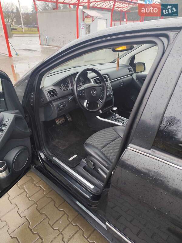Хэтчбек Mercedes-Benz B-Class 2008 в Луцке фото 11 Хэтчбек Mercedes-Benz B-Class 2008 в Луцке
