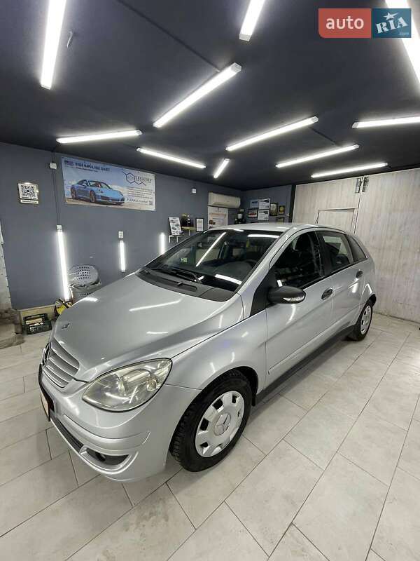 Хетчбек Mercedes-Benz B-Class 2007 в 
