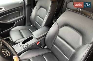Хэтчбек Mercedes-Benz B-Class 2016 в 