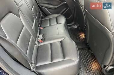Хэтчбек Mercedes-Benz B-Class 2016 в 
