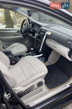 Хэтчбек Mercedes-Benz B-Class 2007 в 