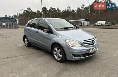 Хэтчбек Mercedes-Benz B-Class 2006 в 