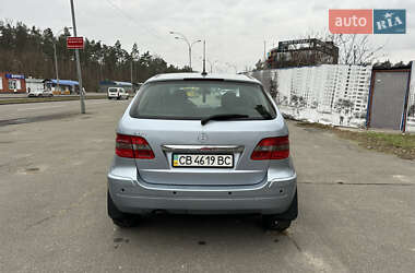 Хэтчбек Mercedes-Benz B-Class 2006 в 