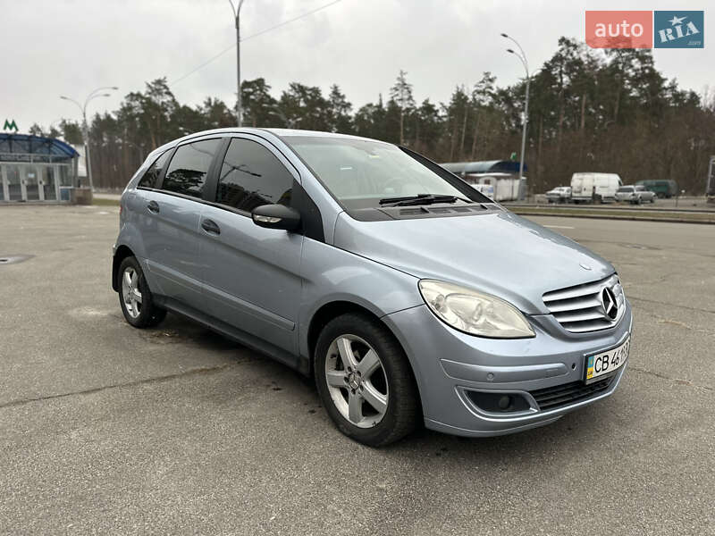 Хетчбек Mercedes-Benz B-Class 2006 в Києві фото 69 Хетчбек Mercedes-Benz B-Class 2006 в Києві