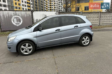 Хэтчбек Mercedes-Benz B-Class 2006 в 