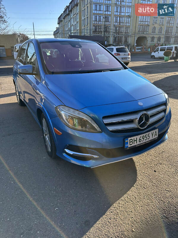 Mercedes-Benz B-Class 2015