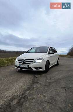 Хэтчбек Mercedes-Benz B-Class 2014 в Киеве