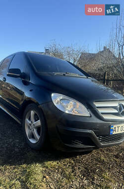 Хетчбек Mercedes-Benz B-Class 2010 в Чернівцях