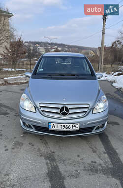 Хэтчбек Mercedes-Benz B-Class 2007 в 