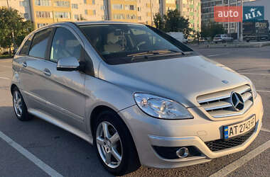 Хетчбек Mercedes-Benz B-Class 2011 в Шумську